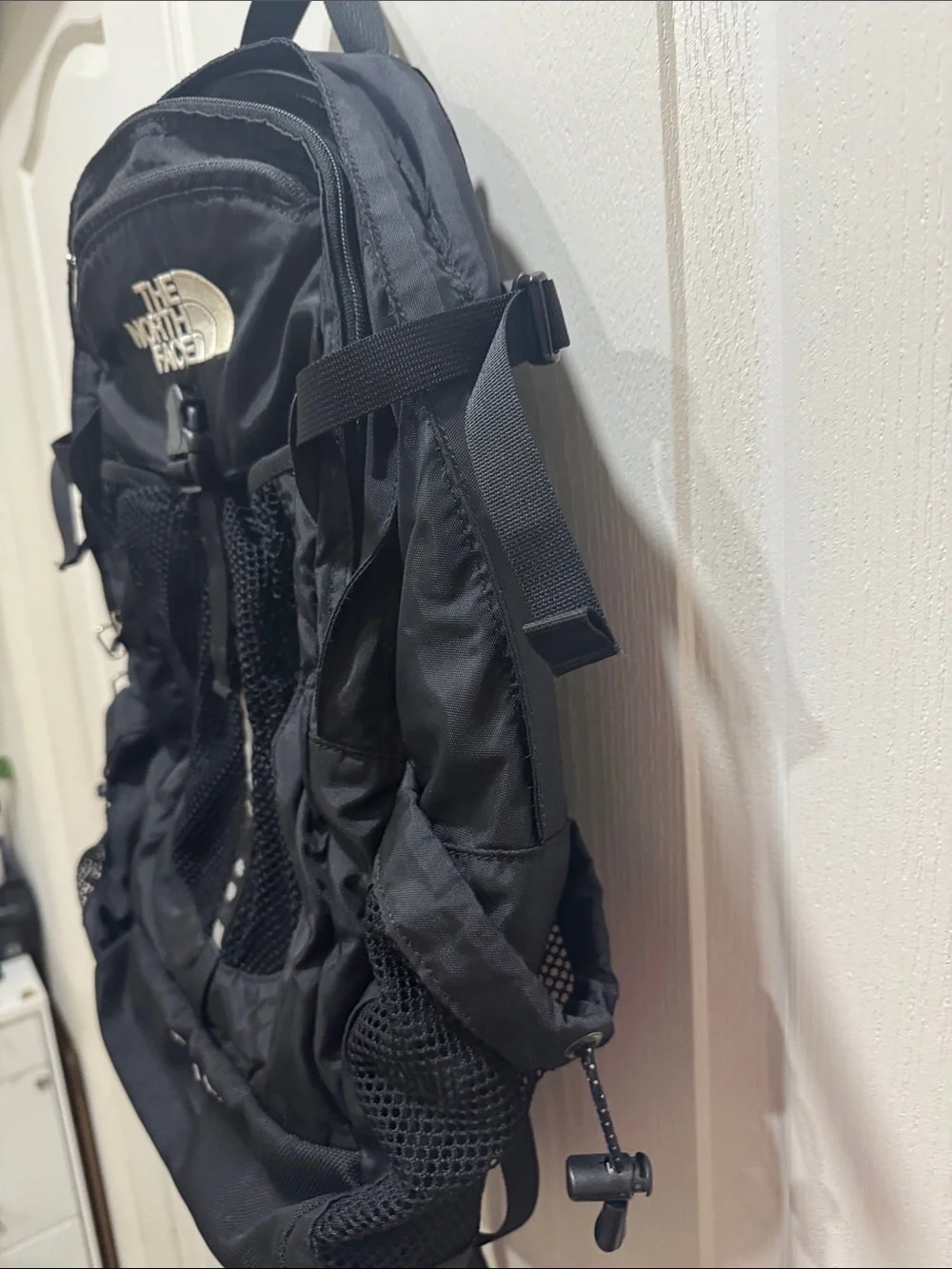 The North Face Amira Black Hiking Backpack Daypack Travel Bag